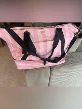 Victoria’s Secret weekender tote